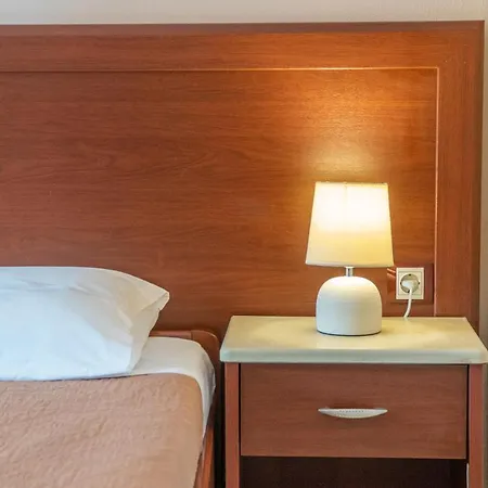 Arianna Superior 18 *